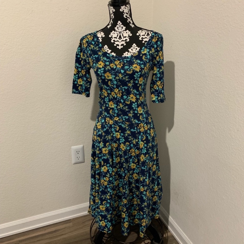 LulaRoe Nicole dress